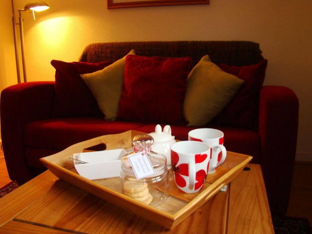 Pine Lodge Линтон Экстерьер фото