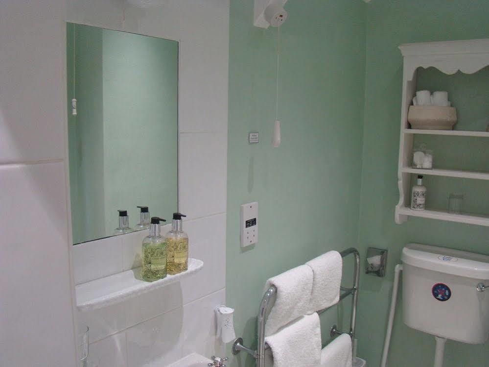 Pine Lodge Линтон Экстерьер фото